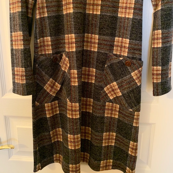 Checkerd Mini Dress  With Two Front Pockets - Picture 5 of 7